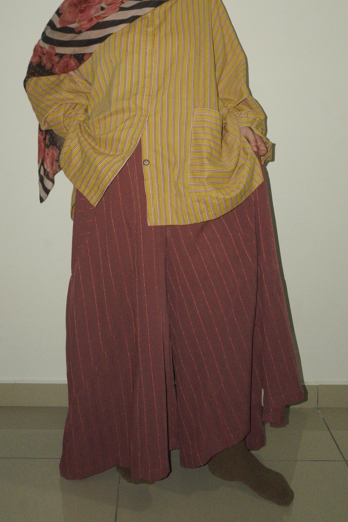 Sarai Tiered Flare Pants in Plum