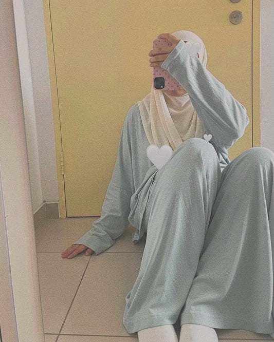 Kaia Two-Piece in Nyaman