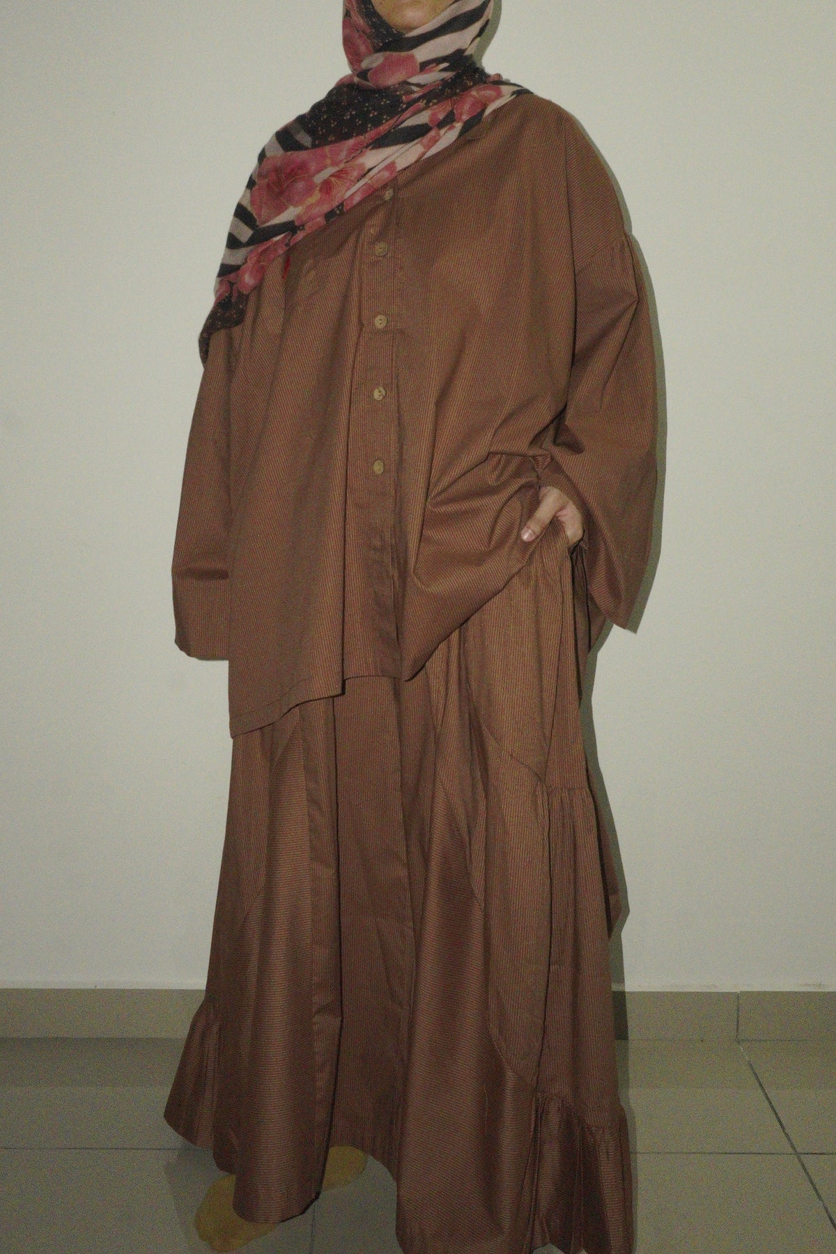 Sarai Gathered Top in Biscuit